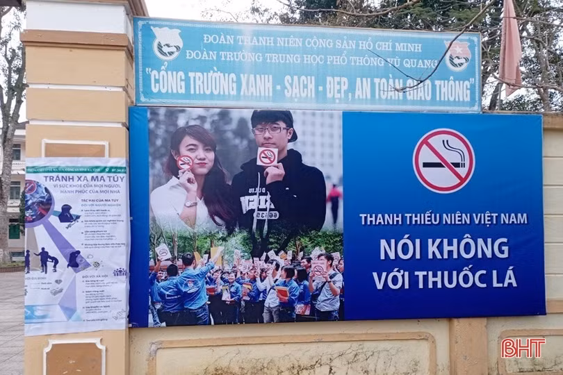 “... Chúng ta không cần thuốc lá”