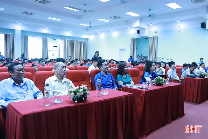 Trao 59 giải thưởng tại Hội thi Tin học trẻ Hà Tĩnh lần thứ 26