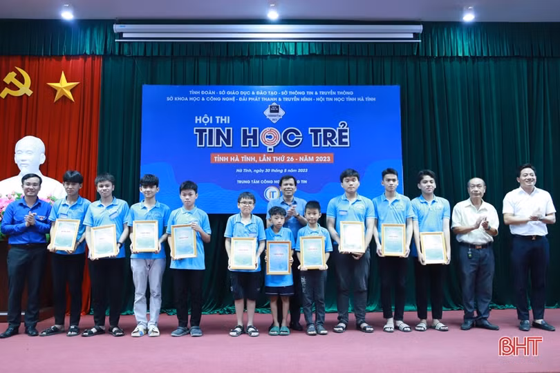 Trao 59 giải thưởng tại Hội thi Tin học trẻ Hà Tĩnh lần thứ 26
