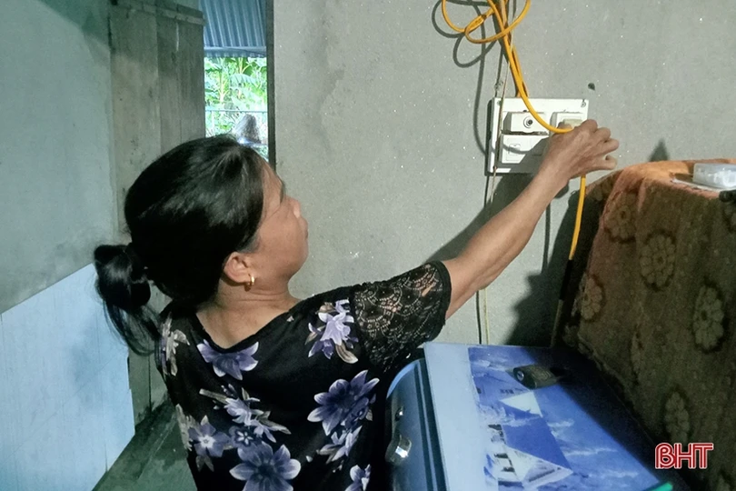 Người dân Hà Tĩnh “xoay xở” nhiều cách để tiết kiệm điện