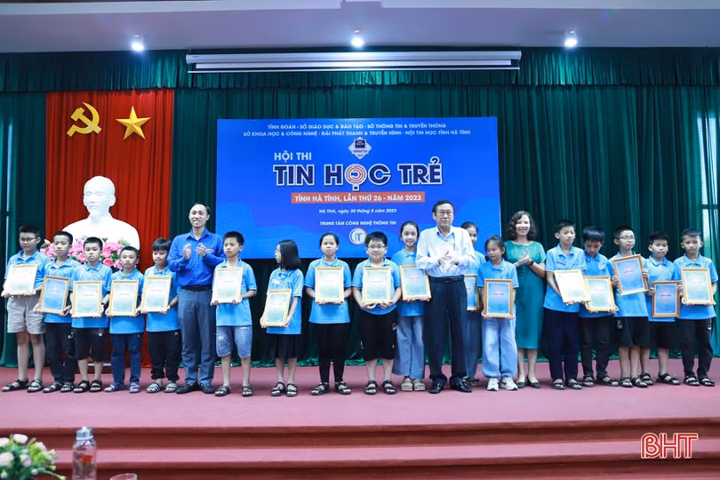 Trao 59 giải thưởng tại Hội thi Tin học trẻ Hà Tĩnh lần thứ 26