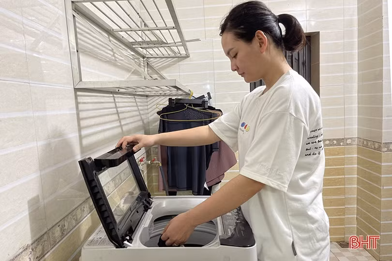 Người dân Hà Tĩnh “xoay xở” nhiều cách để tiết kiệm điện