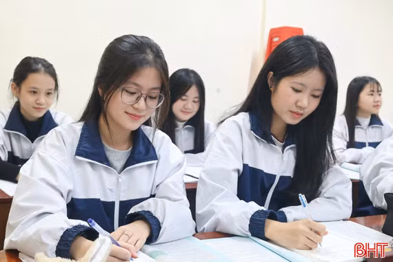 Không chạy theo ngành "hot”, nhiều học sinh lớp 12 chọn hướng đi phù hợp