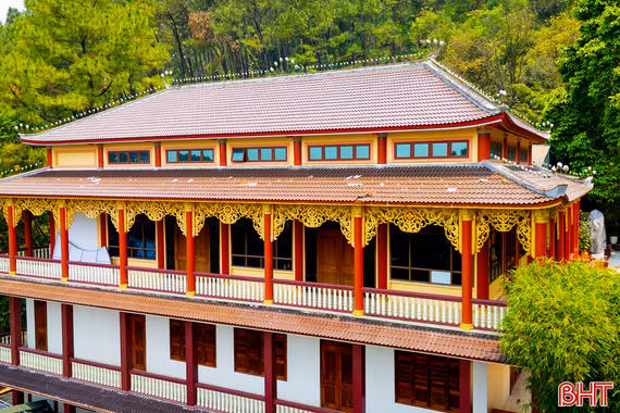 Khám phá chùa Hang – “ẩn tự” linh thiêng giữa đại ngàn Hồng Lĩnh