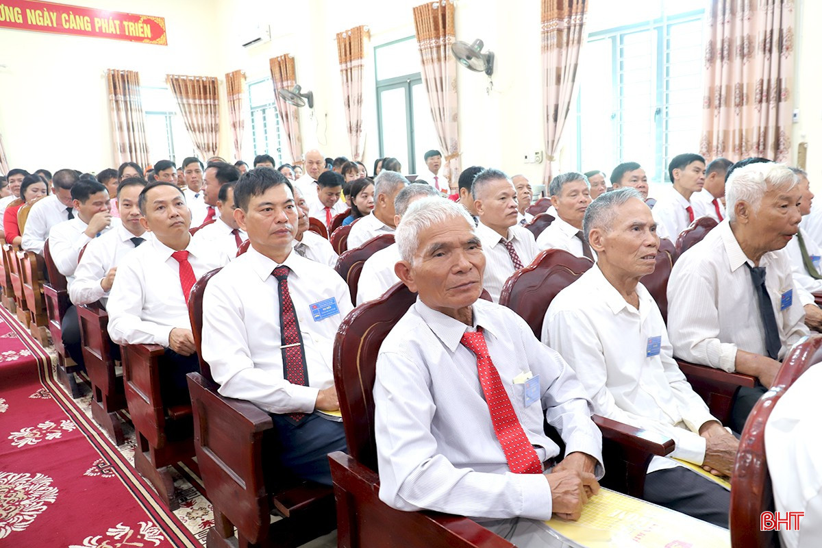 161 đại biểu đại diện cho 1.681 đảng viên trên địa bàn dự đại hội. bqbht_br_4.jpg