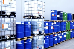 Kiểm soát tạp chất trong dung môi công nghiệp: Yếu tố quyết định chất lượng thành phẩm