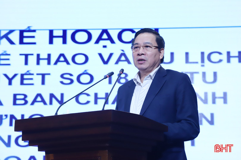 Giám đốc Sở VH-TT&DL Bùi Xuân Thập triển khai kế hoạch thực hiện Nghị quyết 18 - NQ/TU của ngành văn hóa. 4.jpg