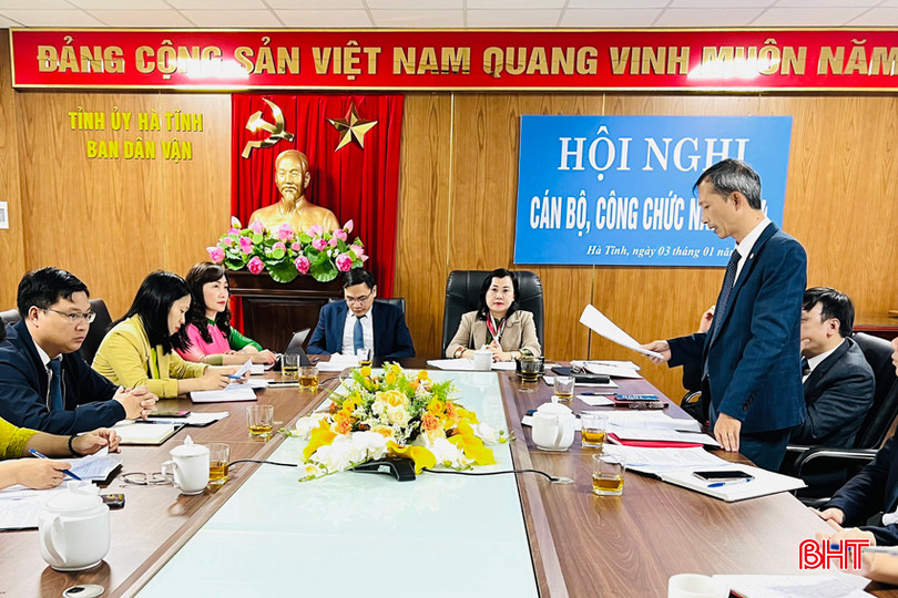 Hơn 50 công đoàn cơ sở trực thuộc Công đoàn Viên chức tỉnh cũng đã tổ chức thành công hội nghị CBCVVC - NLĐ theo đúng quy định, hướng dẫn của công đoàn cấp trên. 1.jpg