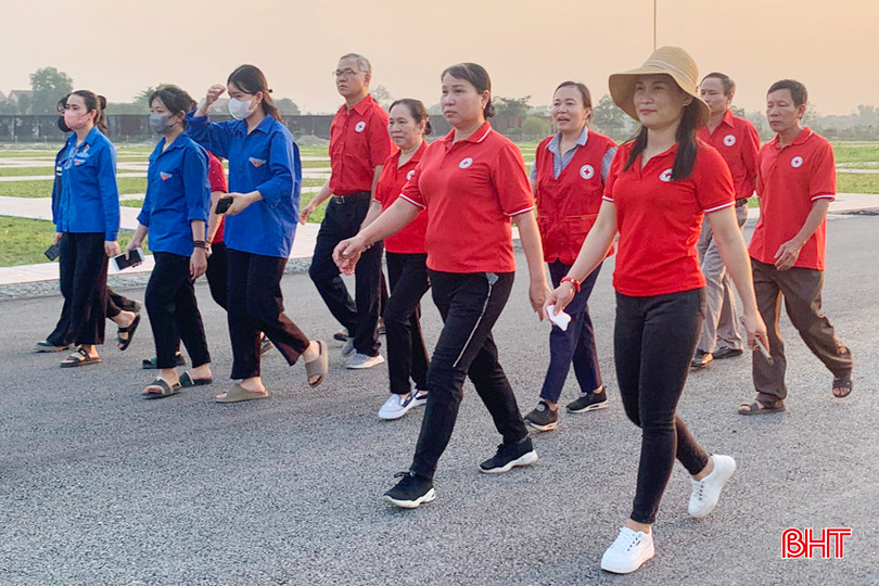 Mỗi bước chân tham gia giải chạy sẽ mang lại hy vọng cho những người yếu thế, cần sự chia sẻ của cộng đồng. 2.jpg