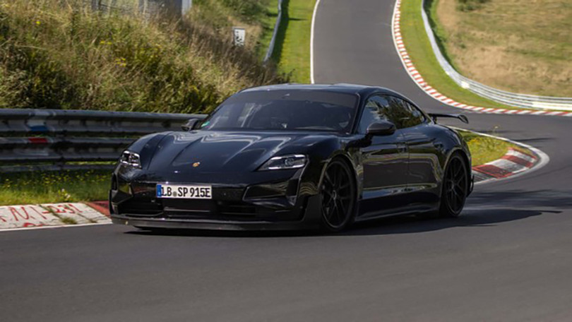 Nguyên mẫu Porsche Taycan Turbo GT từng được thử nghiệm tại đường đua Nurburgring. porsche-2.jpg