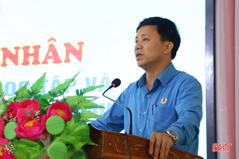 Chủ tịch LĐLĐ tỉnh Nguyễn Văn Danh phát biểu tại lễ phát động. 2.jpg