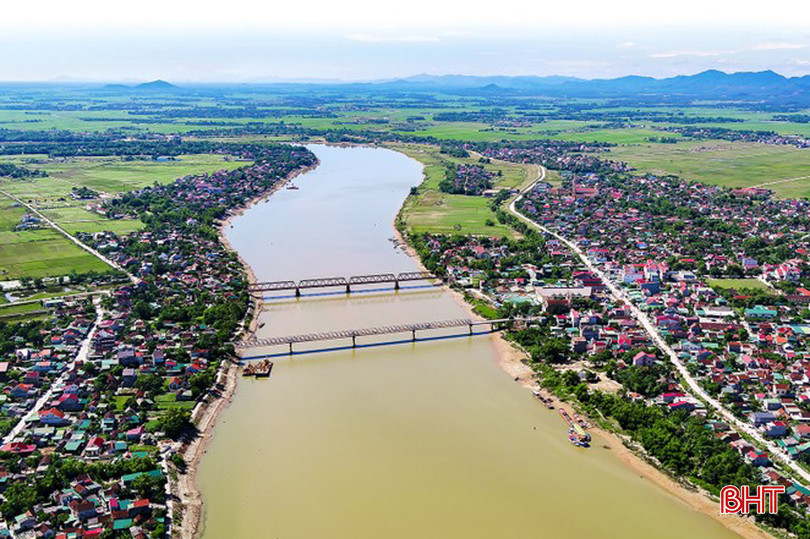 Đôi bờ sông La. 4.jpg