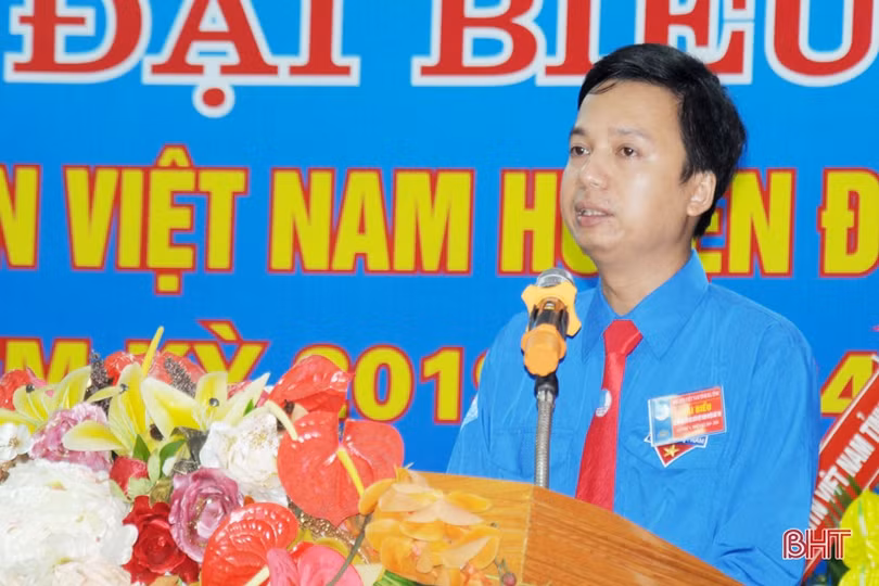 Hội LHTN Việt Nam huyện Đức Thọ tổ chức thành công đại hội điểm