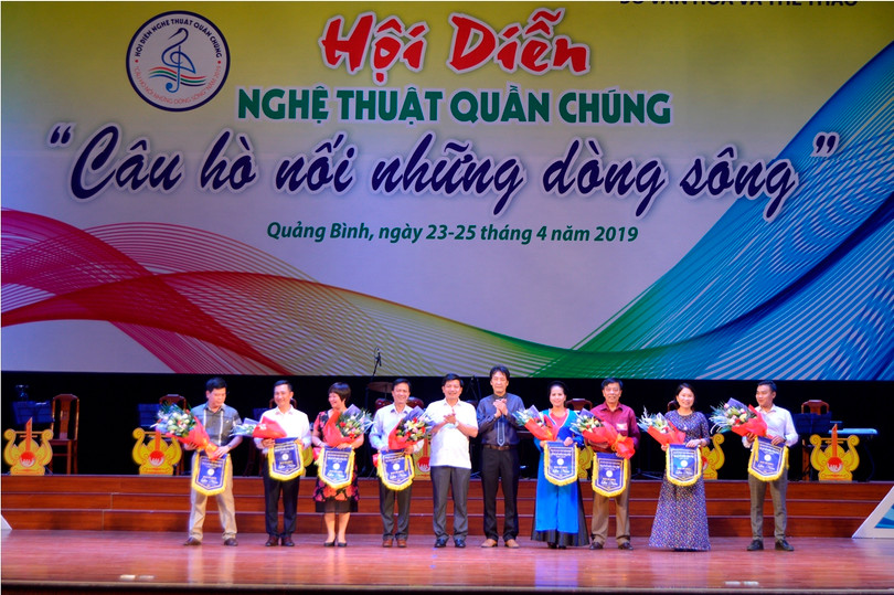 Hà Tĩnh giành Huy chương Bạc hội diễn “Câu hò nối những dòng sông”
