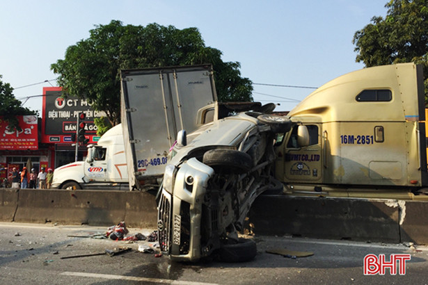 Hà Tĩnh xảy ra 2 vụ TNGT nghiêm trọng trong 2 ngày đầu nghỉ lễ