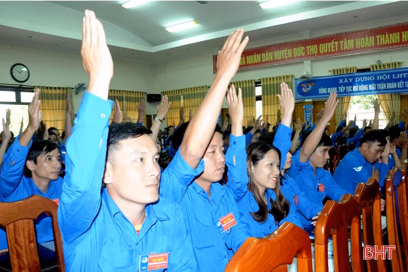 Hội LHTN Việt Nam huyện Đức Thọ tổ chức thành công đại hội điểm