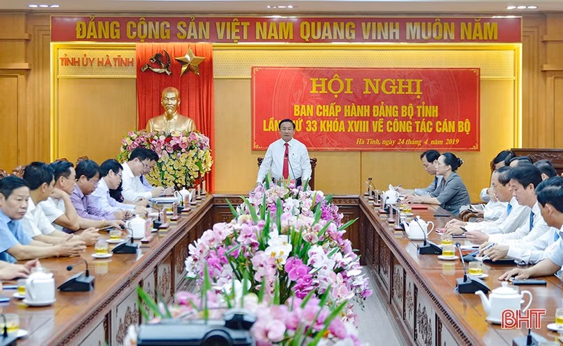 Ban Chấp hành Đảng bộ Hà Tĩnh bầu bổ sung 3 ủy viên BTV Tỉnh ủy