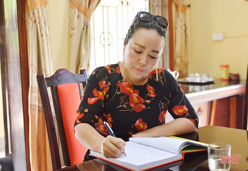 Du khách quốc tế, trong nước tham quan các điểm du lịch Hà Tĩnh