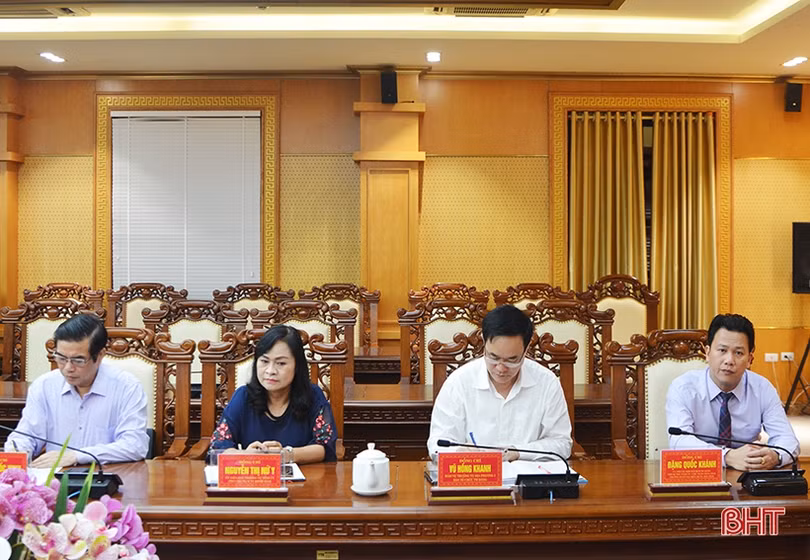 Ban Chấp hành Đảng bộ Hà Tĩnh bầu bổ sung 3 ủy viên BTV Tỉnh ủy