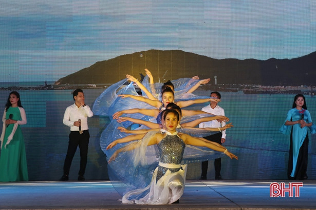 Nghi Xuân khai trương du lịch biển năm 2019