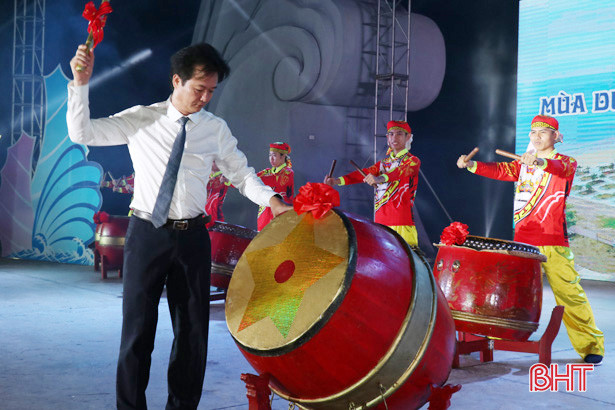 Nghi Xuân khai trương du lịch biển năm 2019