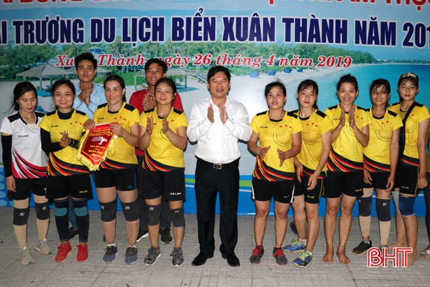 Xuân Thành vô địch Giải bóng chuyền nữ khai trương mùa du lịch biển 2019
