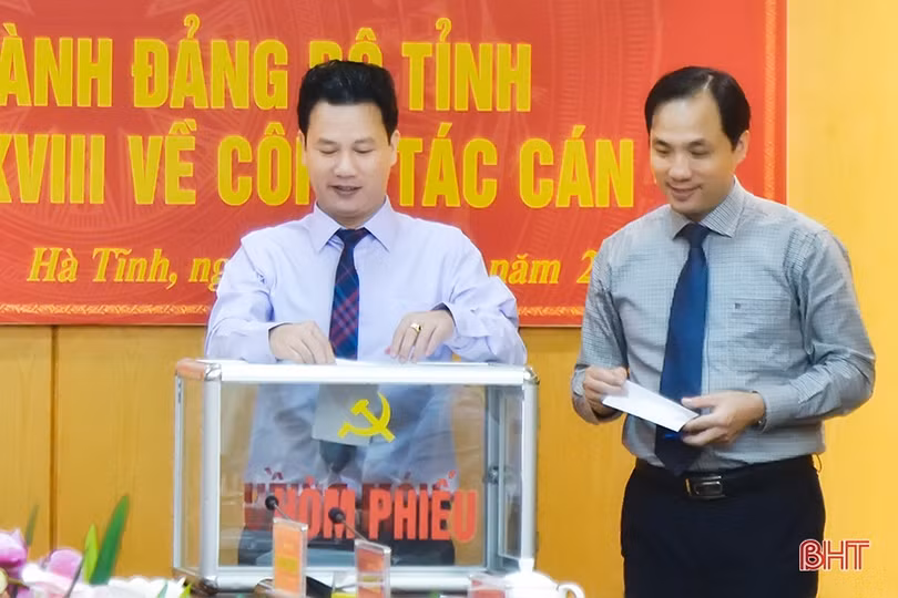 Ban Chấp hành Đảng bộ Hà Tĩnh bầu bổ sung 3 ủy viên BTV Tỉnh ủy