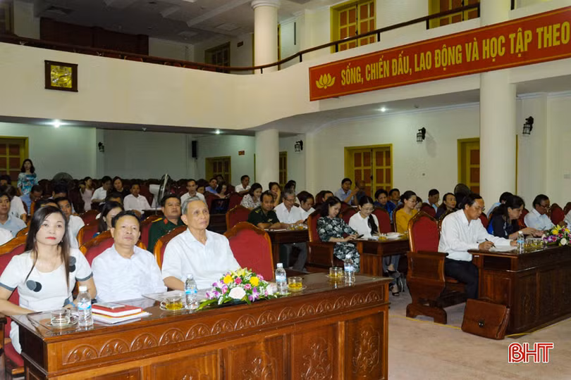 Hội thảo khoa học “Đồng chí Trần Phú - Tổng Bí thư đầu tiên, nhà lý luận xuất sắc của Đảng, người con ưu tú của quê hương Hà Tĩnh”