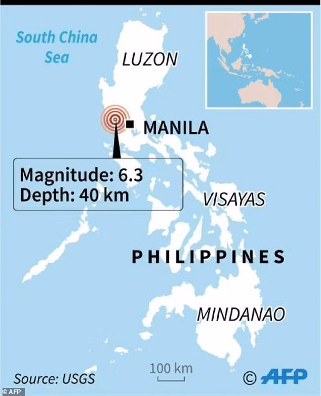 Cứu hộ Philippines làm việc xuyên đêm tìm kiếm hàng chục người nghi bị vùi lấp do động đất