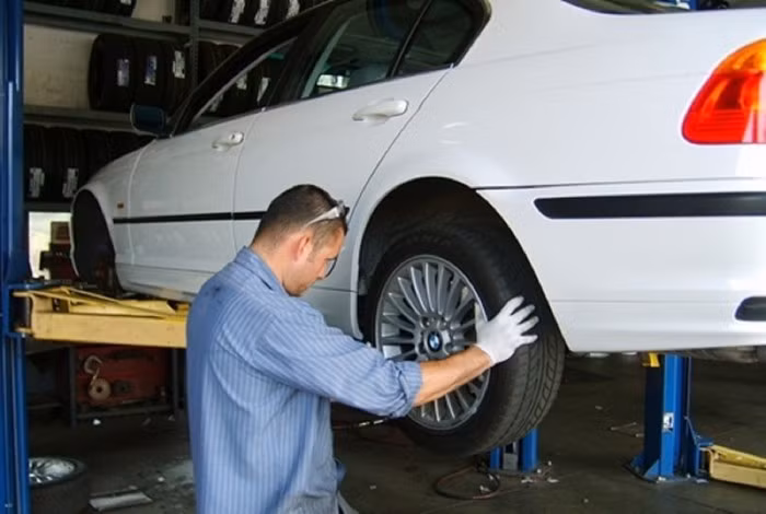 Vì sao cần đảo lốp xe ô tô?