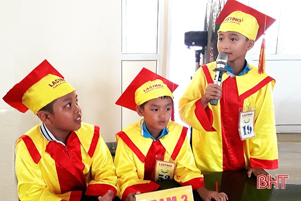 Học sinh tiểu học hào hứng giao lưu “Tài năng tiếng Anh Lasting”