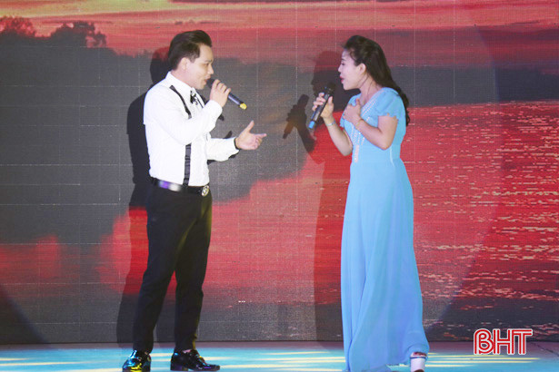 Nghi Xuân khai trương du lịch biển năm 2019