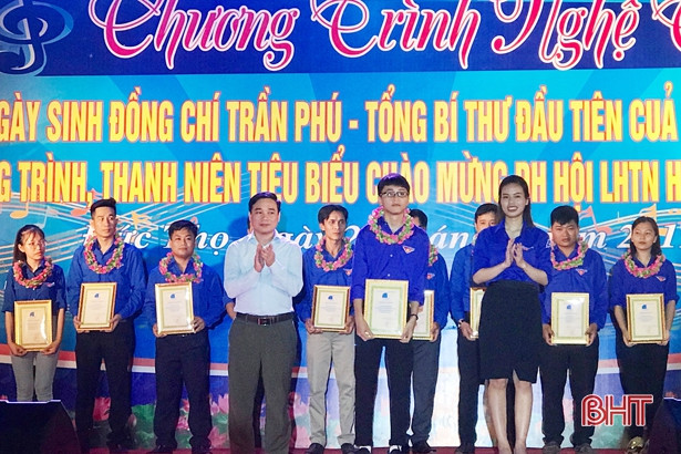 Đức Thọ vinh danh 6 công trình, 11 thanh niên tiêu biểu