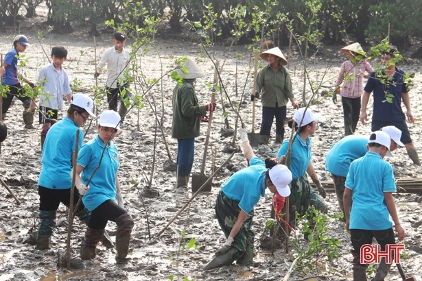 “Phao cứu sinh” quản lý nguồn nước đô thị Hà Tĩnh