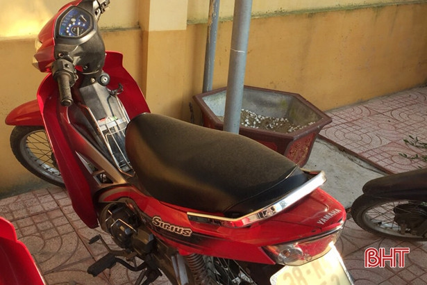 Bắt nóng 3 đối tượng trộm xe máy bán lấy tiền mua ma túy