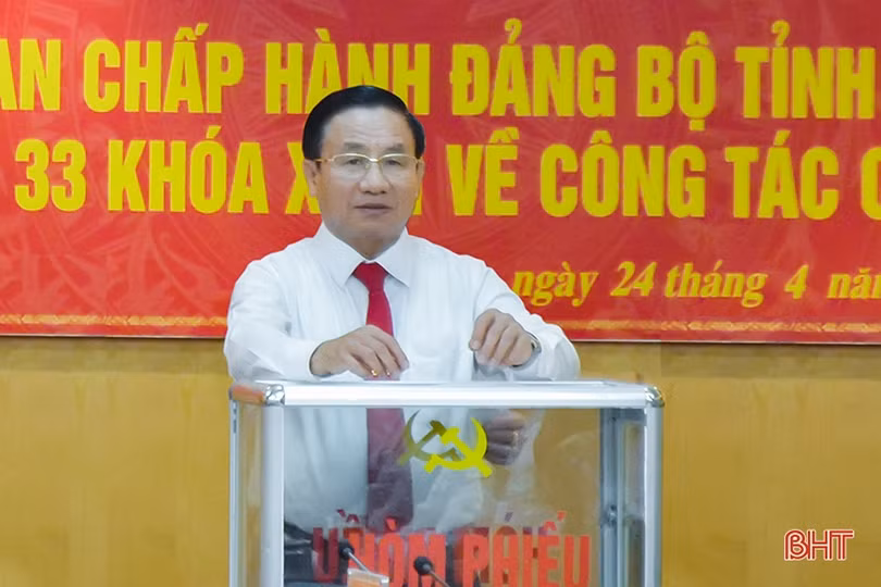 Ban Chấp hành Đảng bộ Hà Tĩnh bầu bổ sung 3 ủy viên BTV Tỉnh ủy