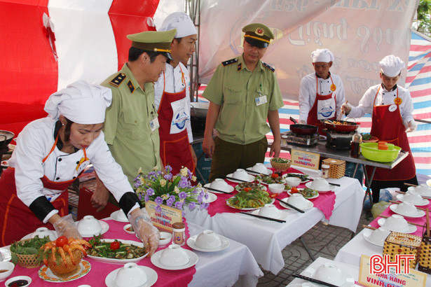 Về Xuân Thành xem các đầu bếp trổ tài nấu nướng
