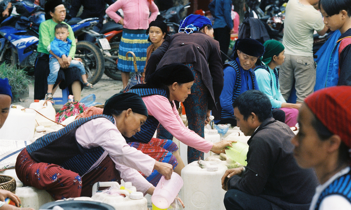 Chợ phiên Mèo Vạc bắt đầu đông vui nhất năm