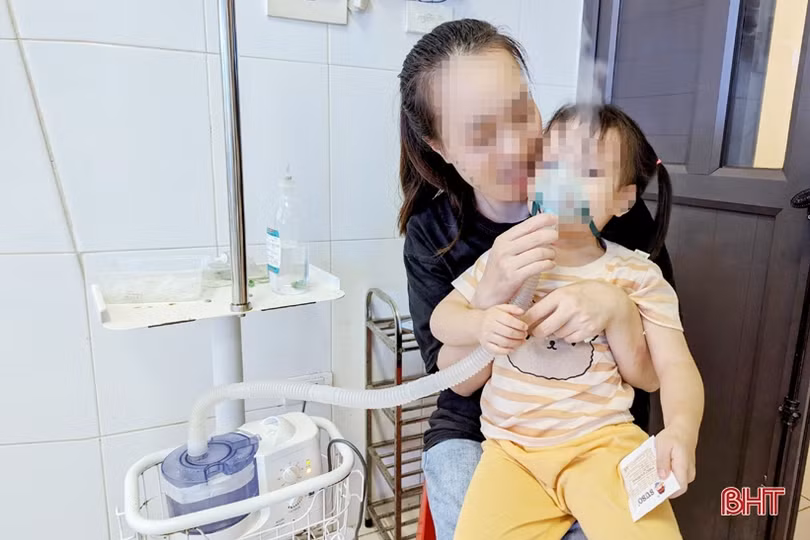 Khói thuốc làm chức năng hô hấp trẻ em kém phát triển