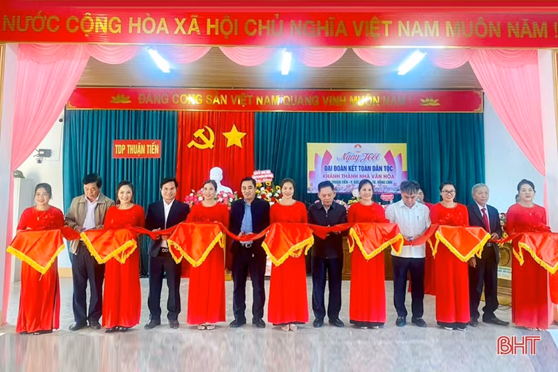 Khánh thành 6 nhà văn hoá thôn, tổ dân phố tại thị xã Hồng Lĩnh