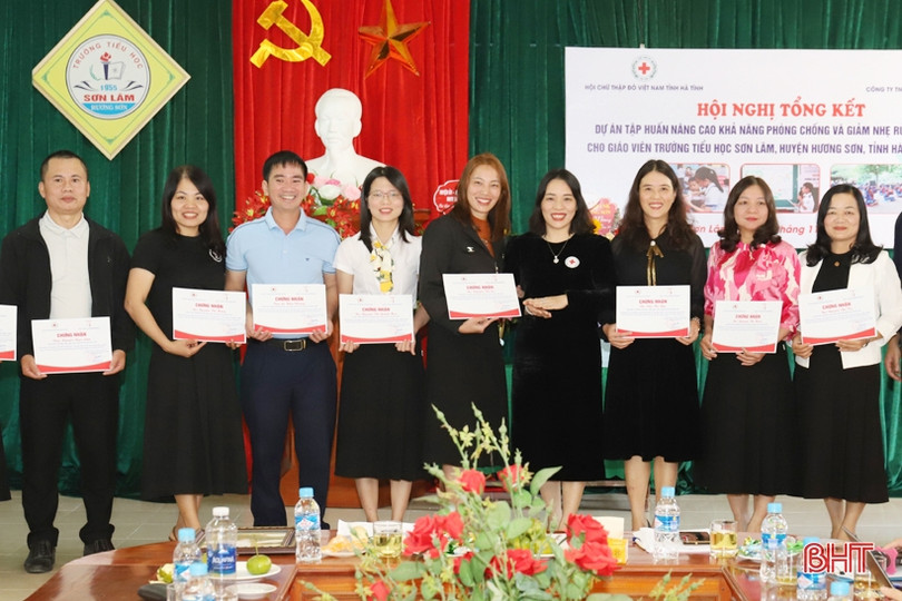 Trang bị nhiều kỹ năng ứng phó thiên tai cho học sinh Hương Sơn