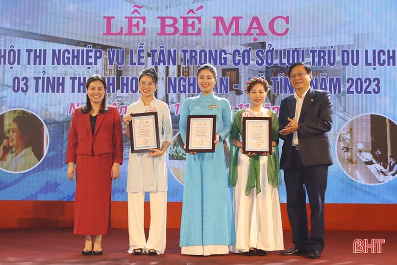 Hà Tĩnh giành 6 giải Hội thi Nghiệp vụ lễ tân trong cơ sở lưu trú du lịch