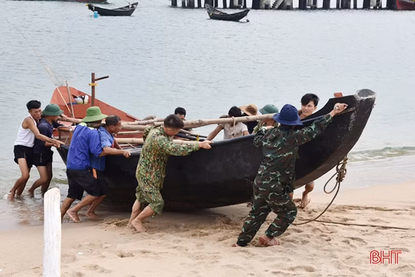 Thắt chặt tình quân - dân Hà Tĩnh bằng nhiều việc làm thiết thực