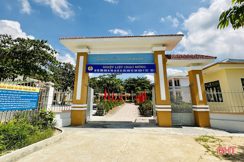 Bàn giao các công trình trường học do Tổng Công ty Khí Việt Nam tài trợ