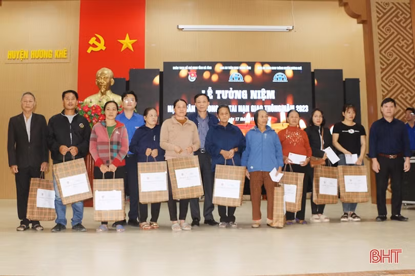 Xúc động Lễ tưởng niệm các nạn nhân tử vong do TNGT ở Hà Tĩnh