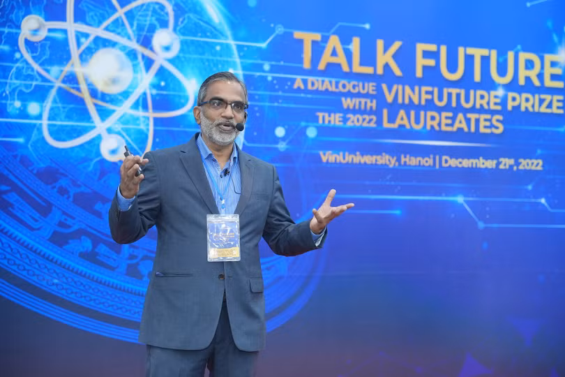 Chủ nhân giải đặc biệt VinFuture 2022: Sáng kiến không có tác động thì không có giá trị thực tế