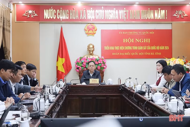 Xác định công tác giám sát là khâu trọng tâm trong hoạt động của Quốc hội