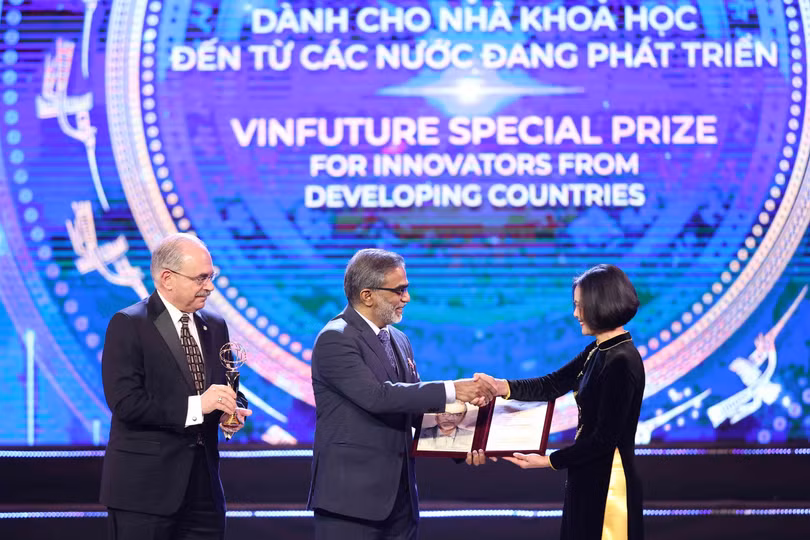 Chủ nhân giải đặc biệt VinFuture 2022: Sáng kiến không có tác động thì không có giá trị thực tế
