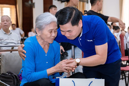 Vinamilk tri ân thương bệnh binh dịp 50 năm ngày thống nhất đất nước 