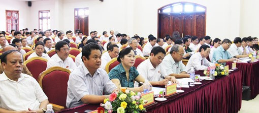 Cử tri và người dân Hà Tĩnh tin tưởng đại biểu HĐND tỉnh khi cầm lá phiếu trên tay phải rất thận trọng và sáng suốt.